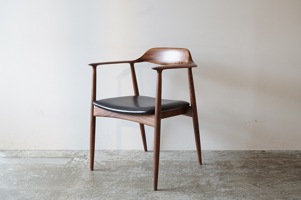 ウォールナット　チェア