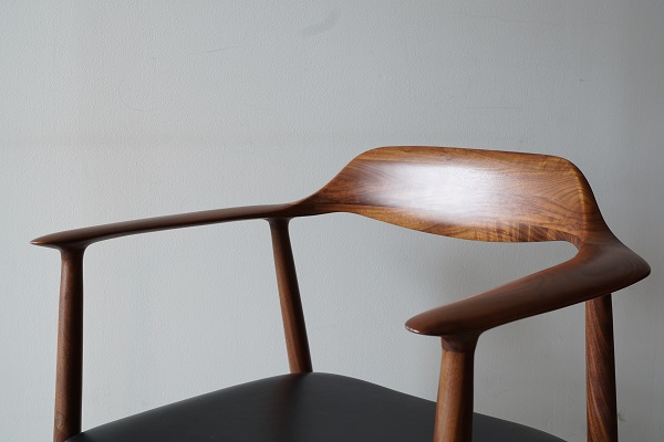 ウォールナット　チェア