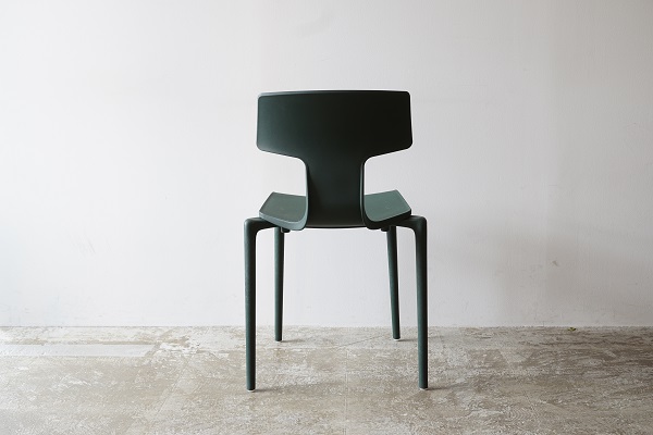 スタッキングチェア