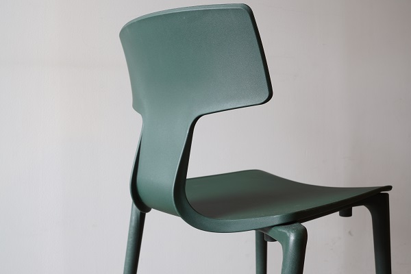 スタッキングチェア