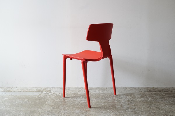 スタッキングチェア