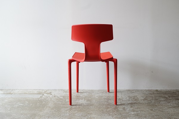 スタッキングチェア