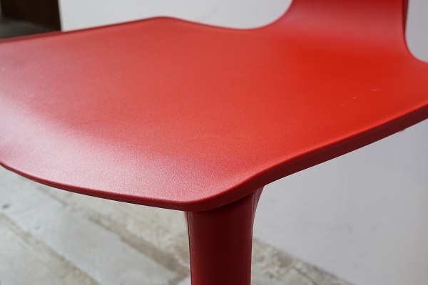 スタッキングチェア