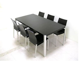 ダイニングテーブル　ダークブラウン