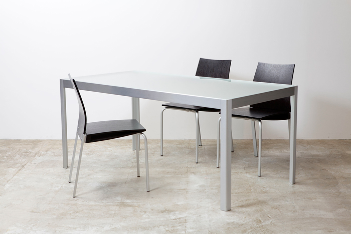 ダイニングテーブル スリガラス