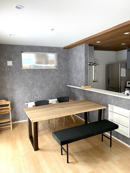 ﾀﾞｲﾆﾝｸﾞﾃｰﾌﾞﾙ