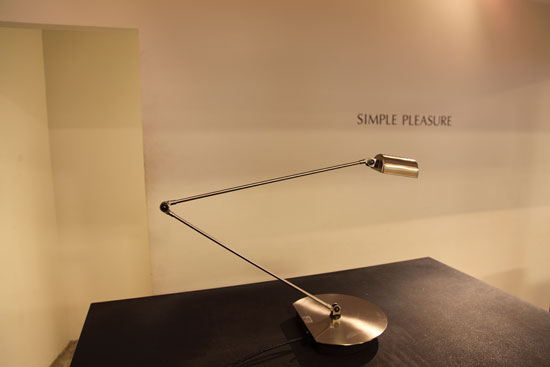 サイドテーブル　白