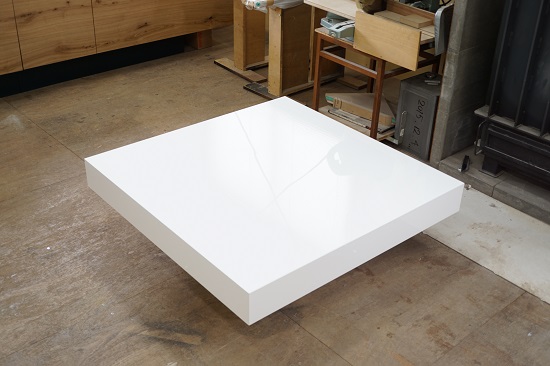 リビングテーブル　白　正方形