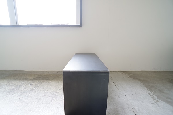 アイアン　テーブル