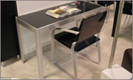 PCデスク　グレーガラス