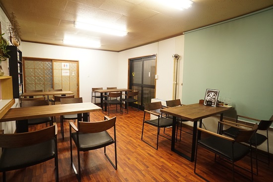 ﾀﾞｲﾆﾝｸﾞﾃｰﾌﾞﾙ