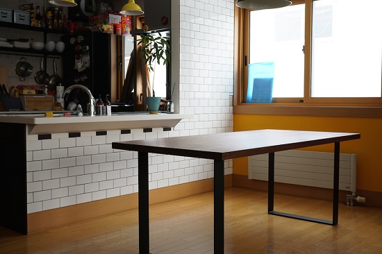 ﾀﾞｲﾆﾝｸﾞﾃｰﾌﾞﾙ