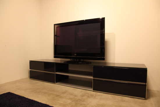 テレビボード　グレー