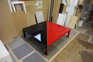 ローテーブル　黒　赤