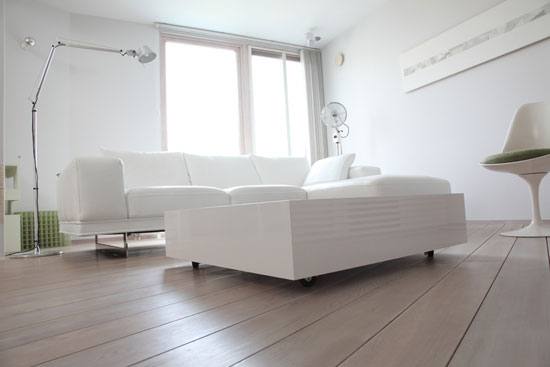 白い家具