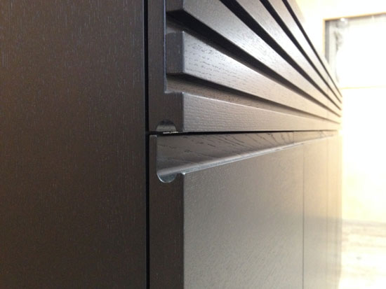 扉の手掛け掘り込み