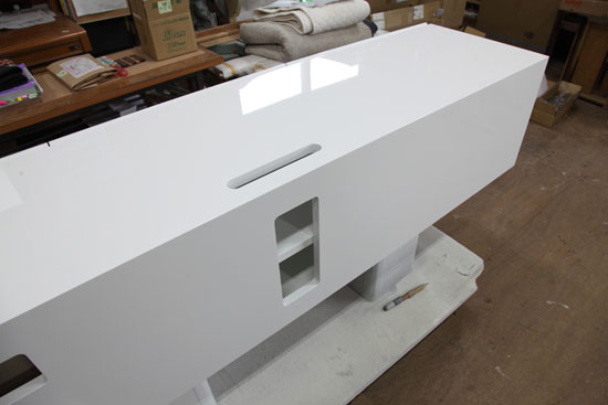 テレビボード　背面仕上げ有