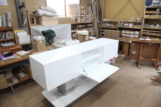 テレビボード　AV機器収納