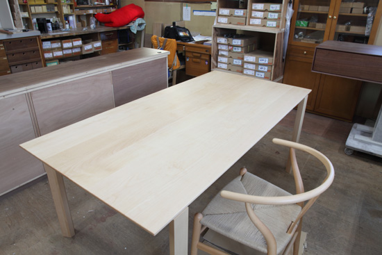 テーブル　ビーチ