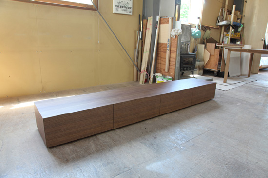 テレビボード　シンプルモダン