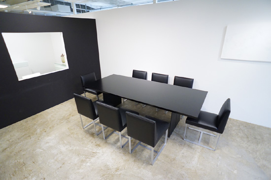 ダイニングテーブル　大型