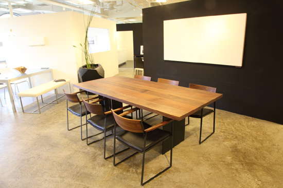 ダイニングテーブル　ウォールナット