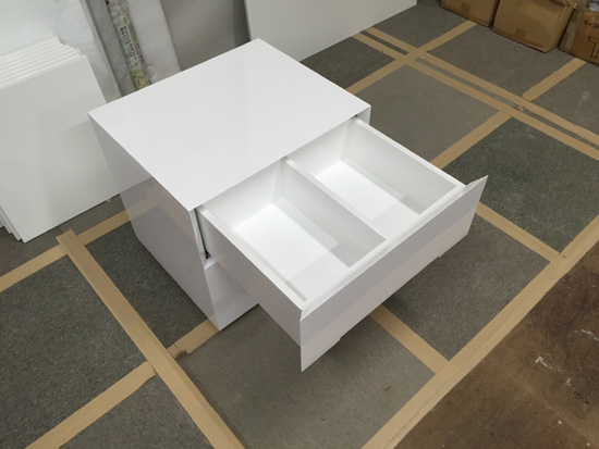 ナイトテーブル　オーダー