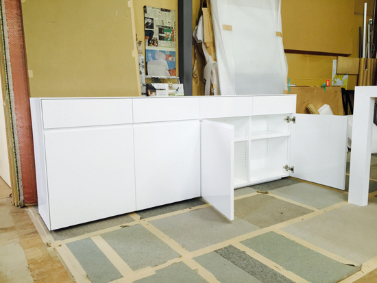 サイドボード　シンプルモダン