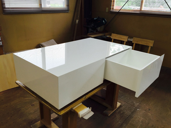 ローテーブル　ホワイト　引出