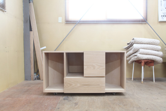 仏壇用キャビネット　ホワイトオーク