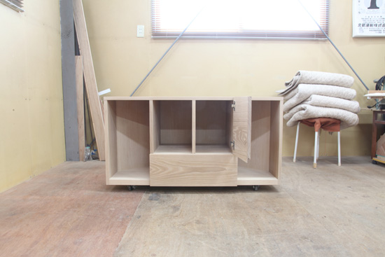 仏壇用キャビネット　オーダー