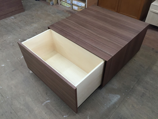 センターテーブル　引出し