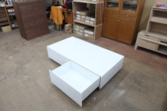 センターテーブル　引出し