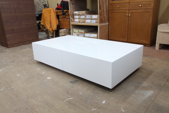 センターテーブル　モダン