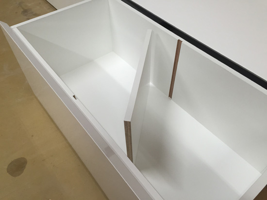 テレビボード　引き出し　可動式間仕切り