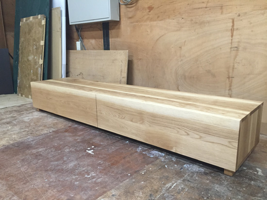 テレビ台　ナラ無垢