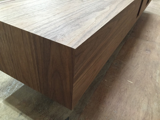 テレビボード　モダン