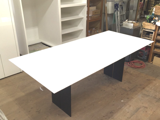 ダイニングテーブル　白