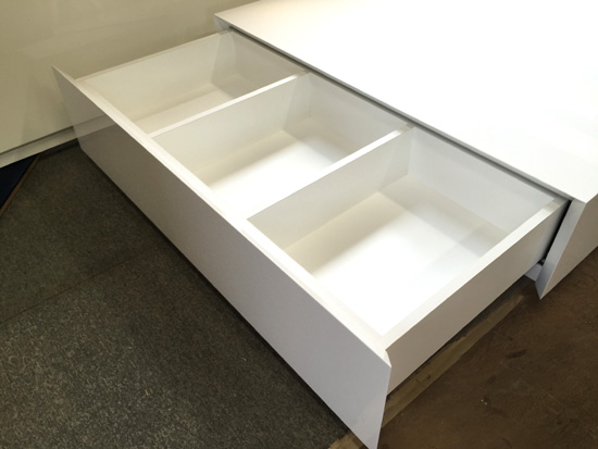 センターテーブル　引き出し