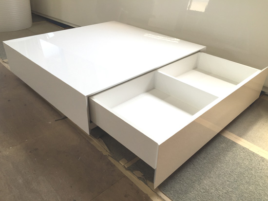 センターテーブル　収納