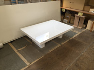 センターテーブル　白