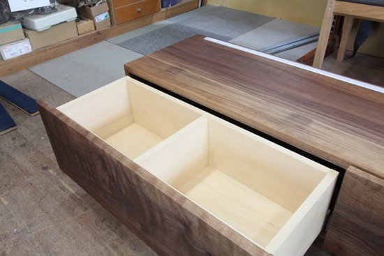 テレビボード　特注