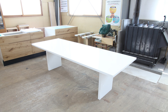 ダイニングテーブル　2200mm