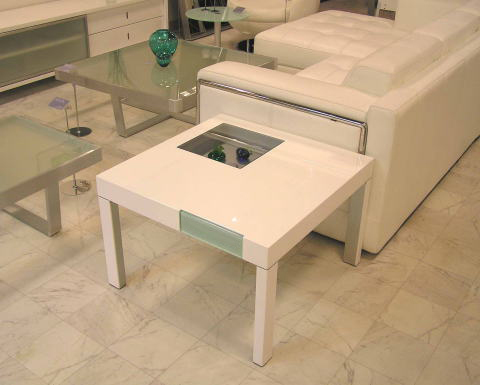 サイドテーブル　白