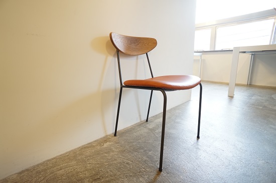 アームレスチェア　ナラ無垢